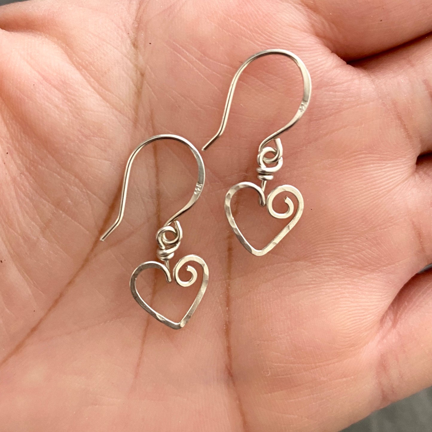 Heart Earrings. Sterling Silver Hammered Small Dangle Earrings 1 inch long.