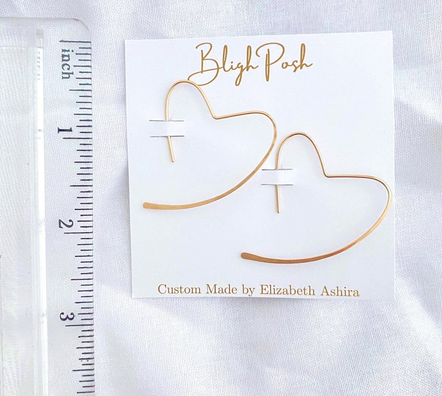 14K Solid Gold Heart Hoop Earrings: Hammered Hoops